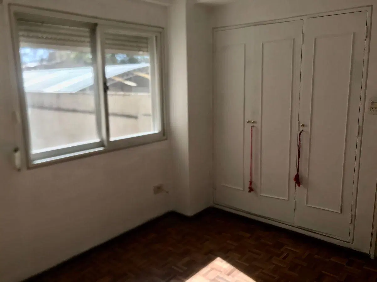 Departamento de 97 m2 con 4 dormitorios en alquiler en Centro Ciudad 5