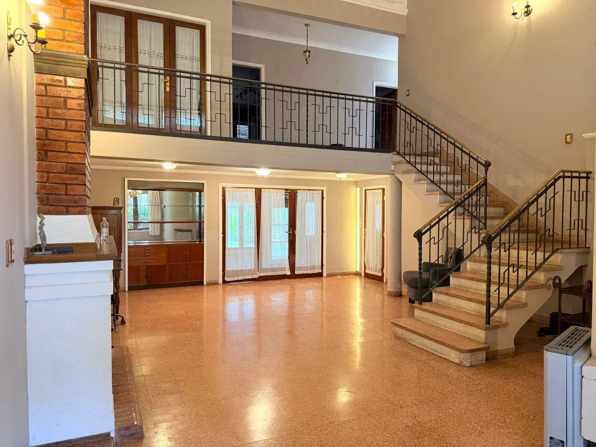 Casa en Zona Paseo Guemes, Salta, c/ 5 habitaciones en alquiler 1