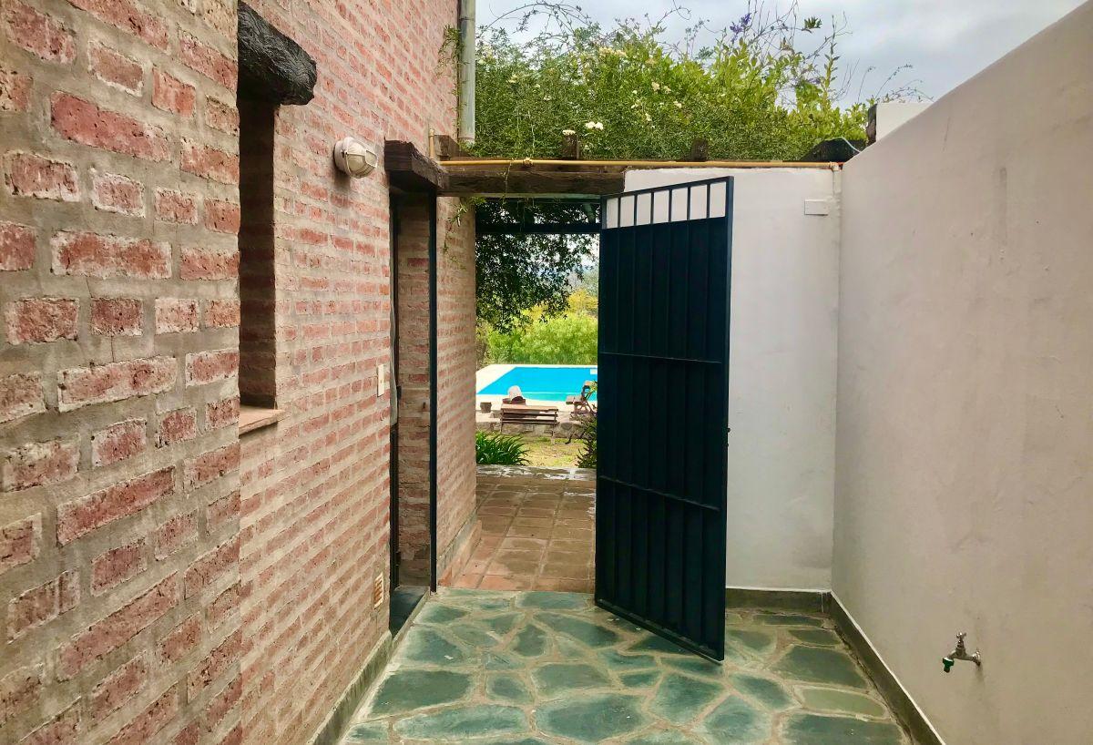 Foto de El Tipal - Casa en Venta de 400 m² en lote 4000 m²., imagen 4