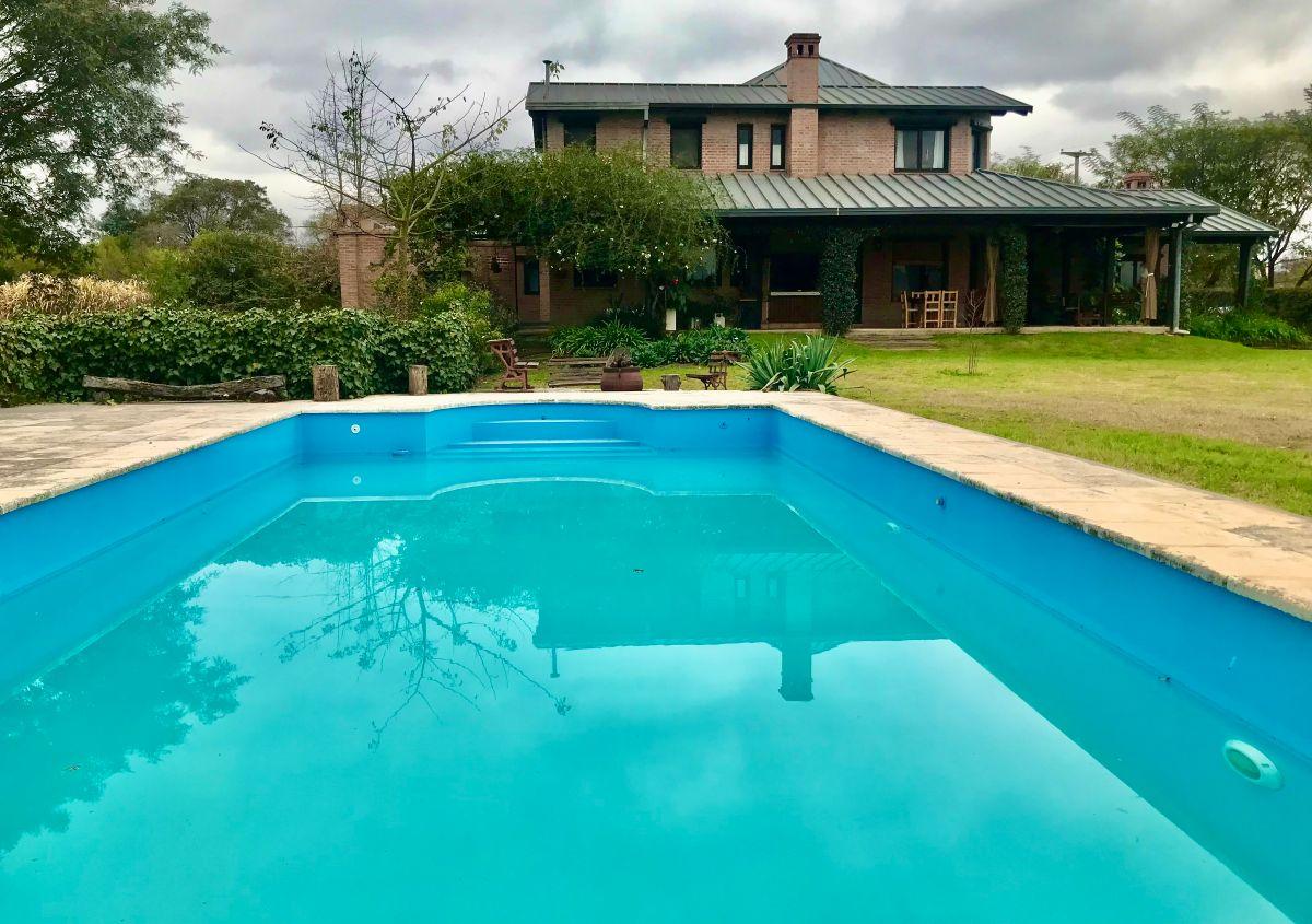 Foto de El Tipal - Casa en Venta de 400 m² en lote 4000 m²., imagen 1