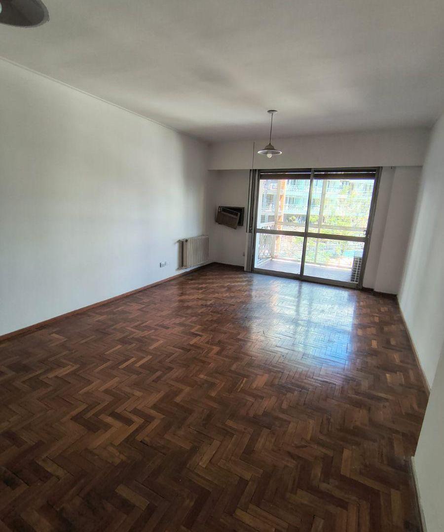 Foto de DEPARTAMENTO 2 DORMITORIOS – YRIGOYEN 394 – 2° D, imagen 3