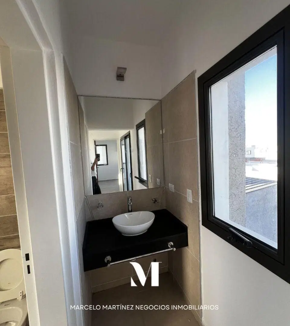 DUPLEX EN ALQUILER- DOCTA 3
