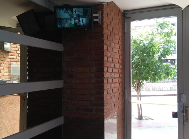 ALQUILER TEMPORARIO , POR DIA EN EL CENTRO DE CÓRDOBA , A 4 CUADRAS DEL PATIO OLMOS 2