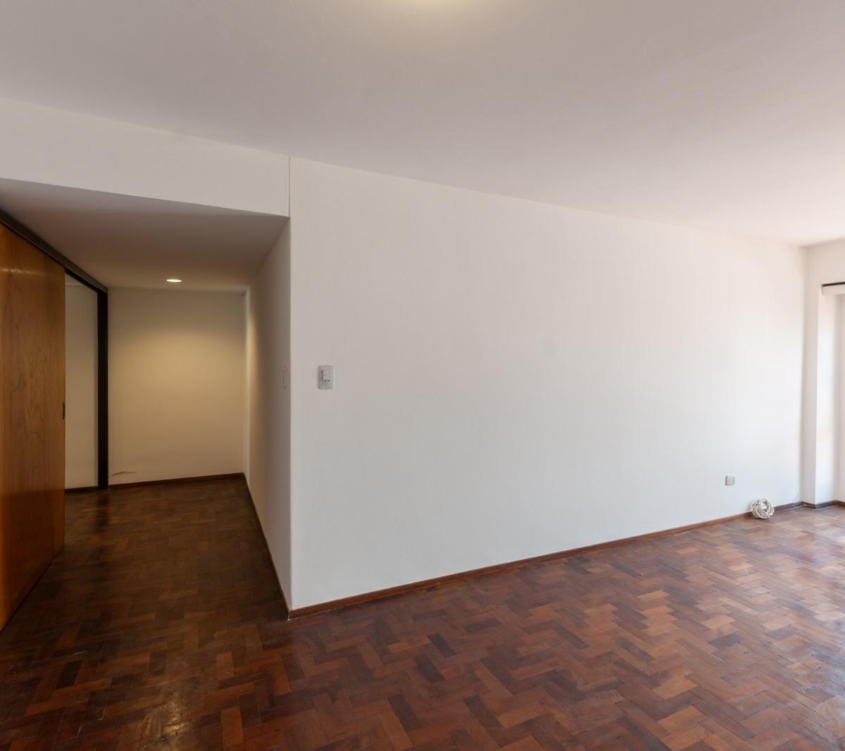 Vendo Departamento, Av Colon a m de Cañada, con Cochera 5