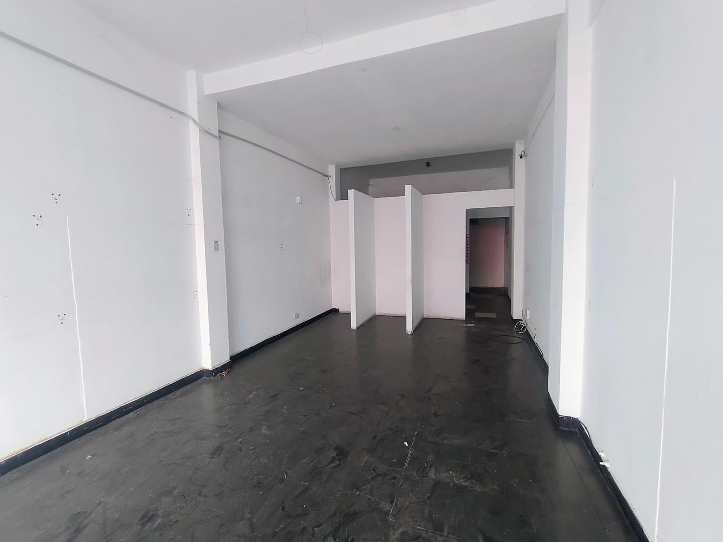 Foto de ALQ LOCAL 50M2 EN VILLA BALLESTER, imagen 4