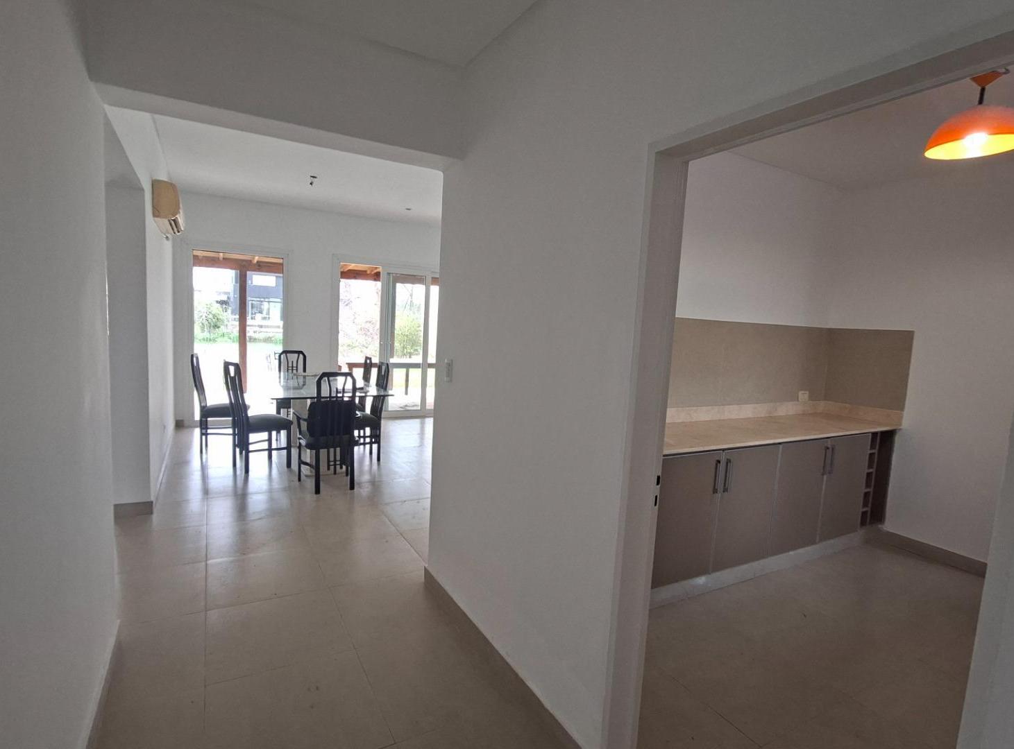 Foto de ALQ CASA 4 AMBIENTES EN BARRIO EL CANTON ISLAS, imagen 5