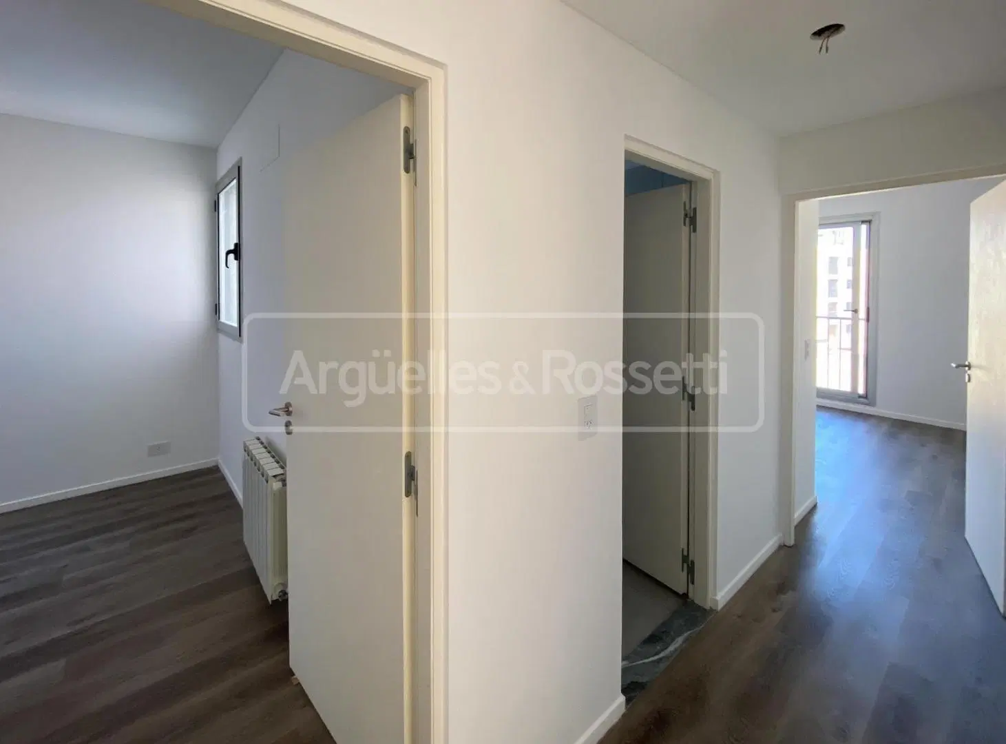 Venta Departamento 2 Dormitorios con Cochera, 8 Sauces Funes 8