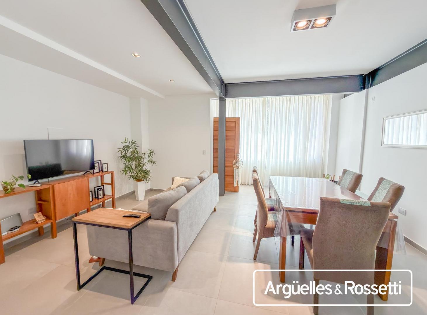 Foto de Venta Casa 3 Dormitorios en Funes, imagen 5