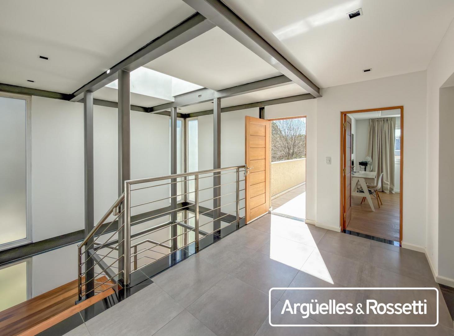 Foto de Venta Casa 3 Dormitorios en Funes, imagen 4