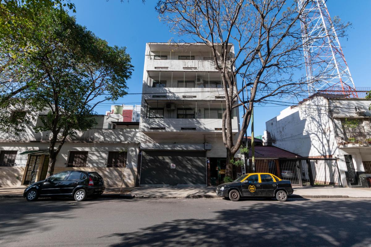 Departamento en Venta 3 Ambientes Al Frente con Balcón y Terraza en Caballito 5