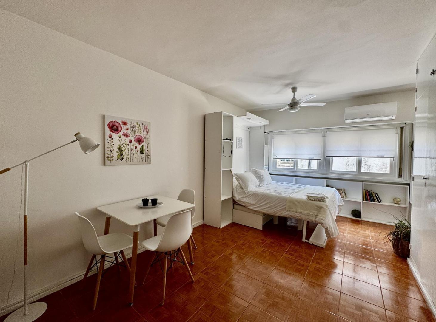 Alquiler Monoambiente | Amoblado | Piso Alto | Muy Luminoso