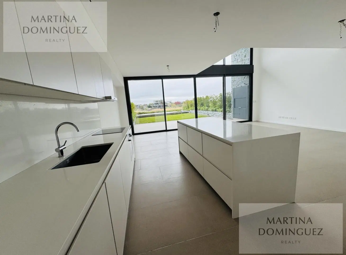 Departamento en Venta- 4  ambientes -Terraza -Jardín -Pileta- Oceana Nordelta 2