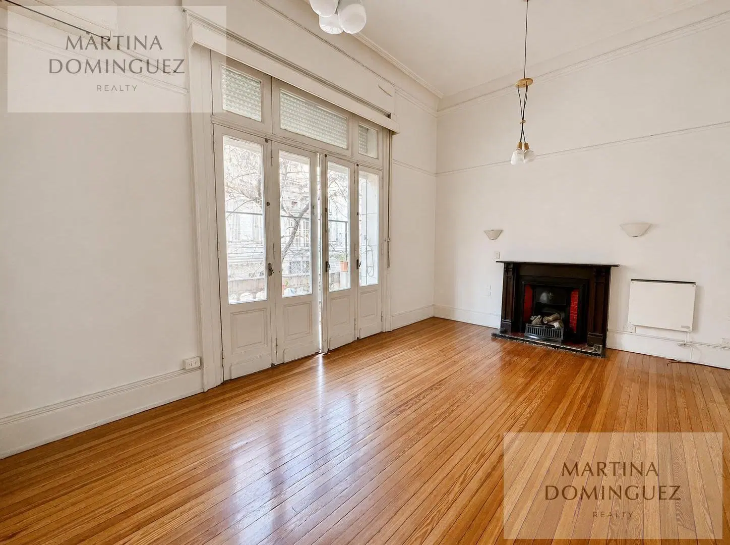 VENTA O ALQUILER_4 ambientes en Edificio de Categoría - Apto Profesional o Vivienda 5
