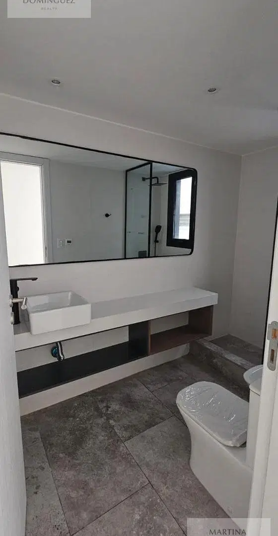 Departartamento en Venta- 2 ambientes- Balcon al frente -  Recoleta 2