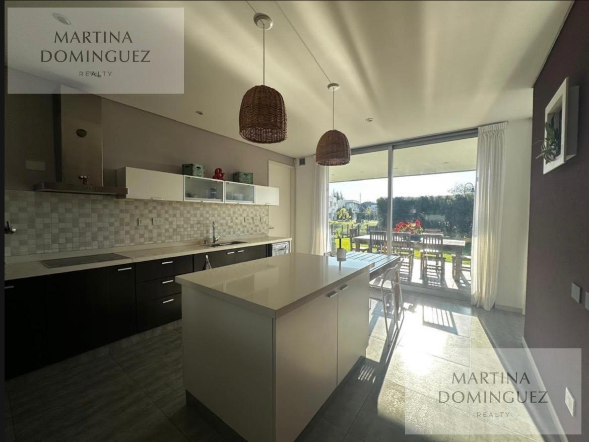 Foto de Casa en alquiler -Los Alisos -Nordelta -5 ambientes -vista al lago, imagen 3