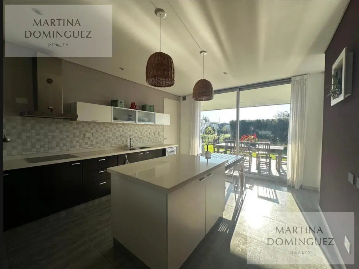 Casa en alquiler -Los Alisos  -Nordelta -5 ambientes -vista al lago 3