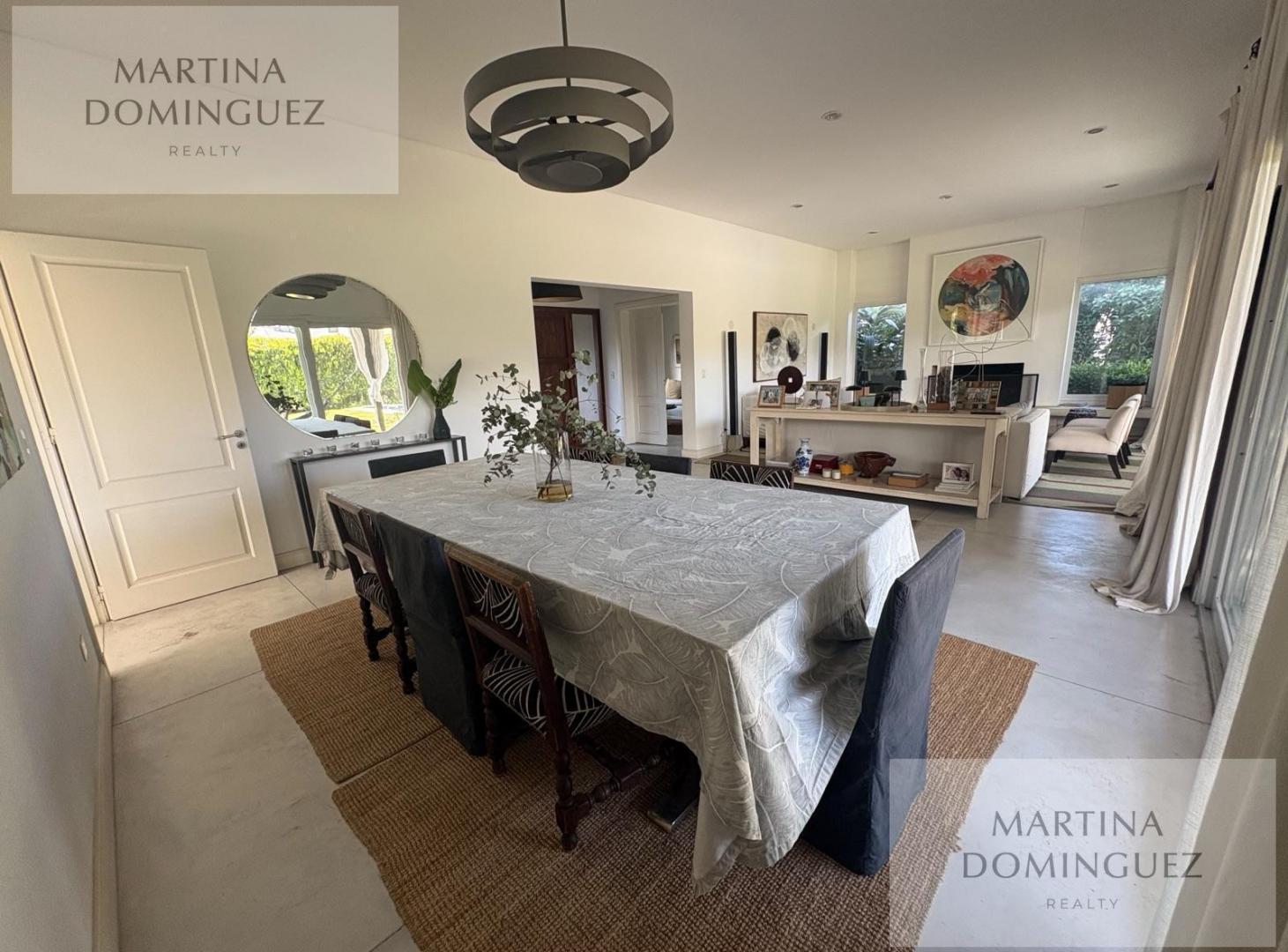Foto de Casa en Venta- 7 ambientes - Jardin - Pileta - Laguna del Sol, imagen 4