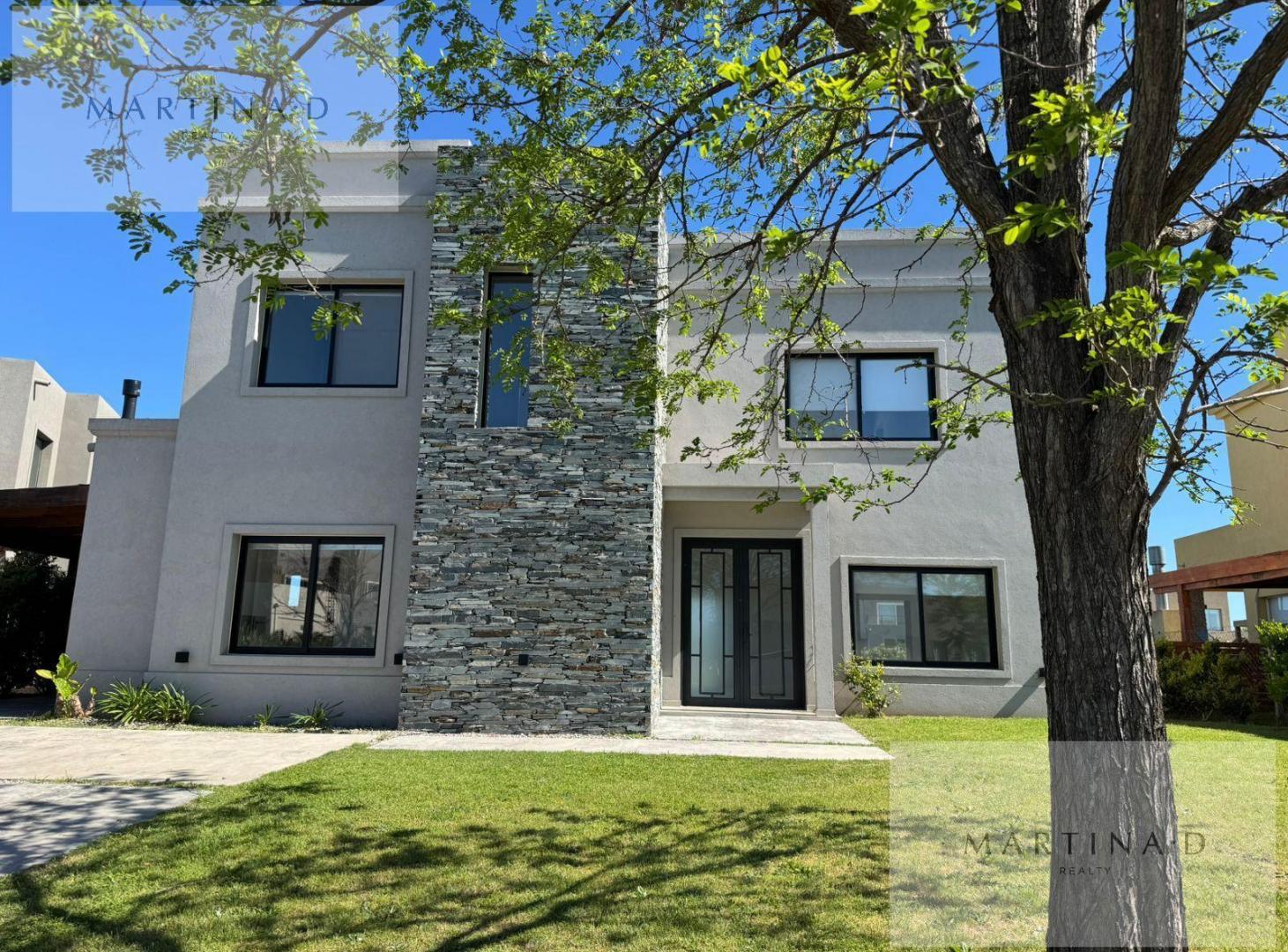 Foto de Casa en Venta - El Canton- 4 dormitorios- Jardin- Pileta- Escobar, imagen 3