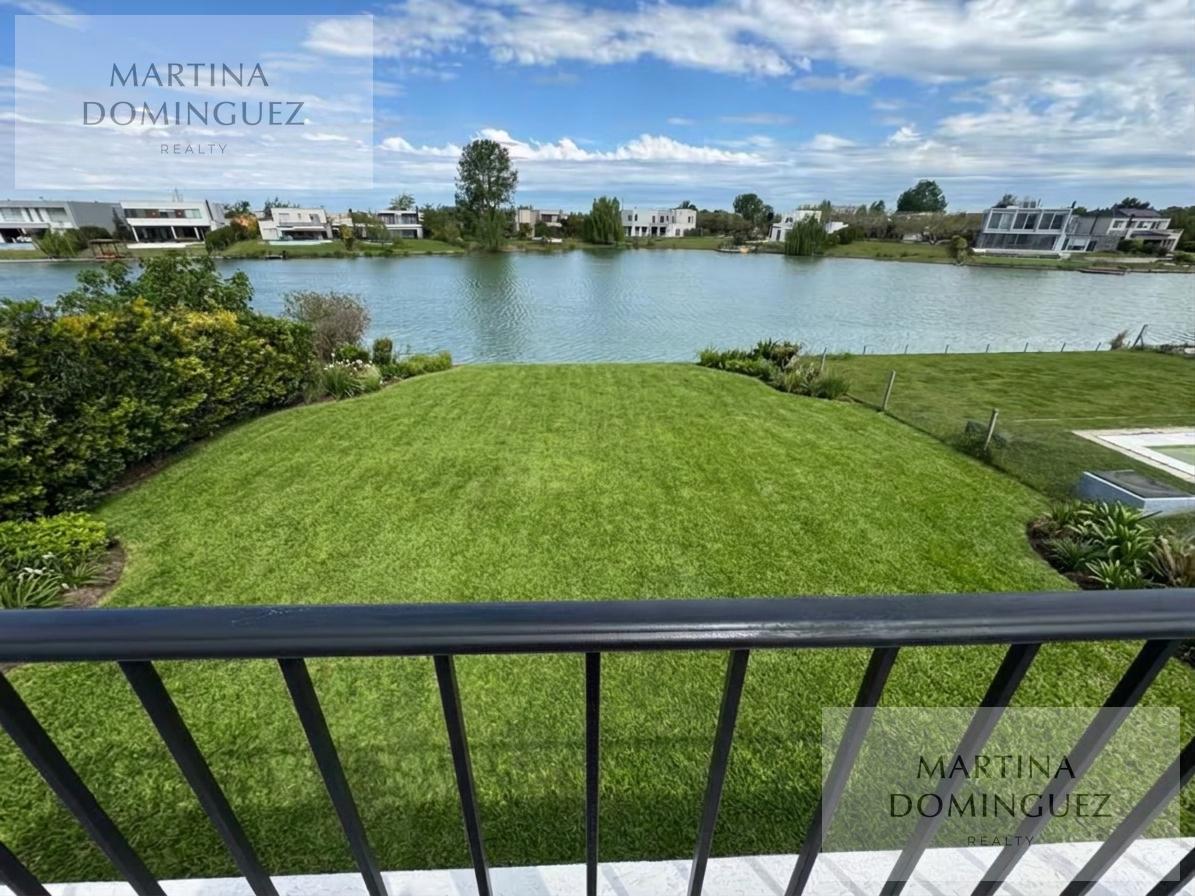 Foto de Casa en venta Canton Norte -vista al lago - 4 ambientes - galería, imagen 1