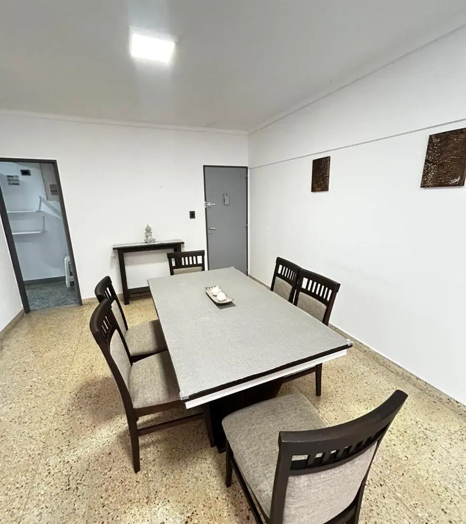 Departamento en Alquiler en La Perla 4