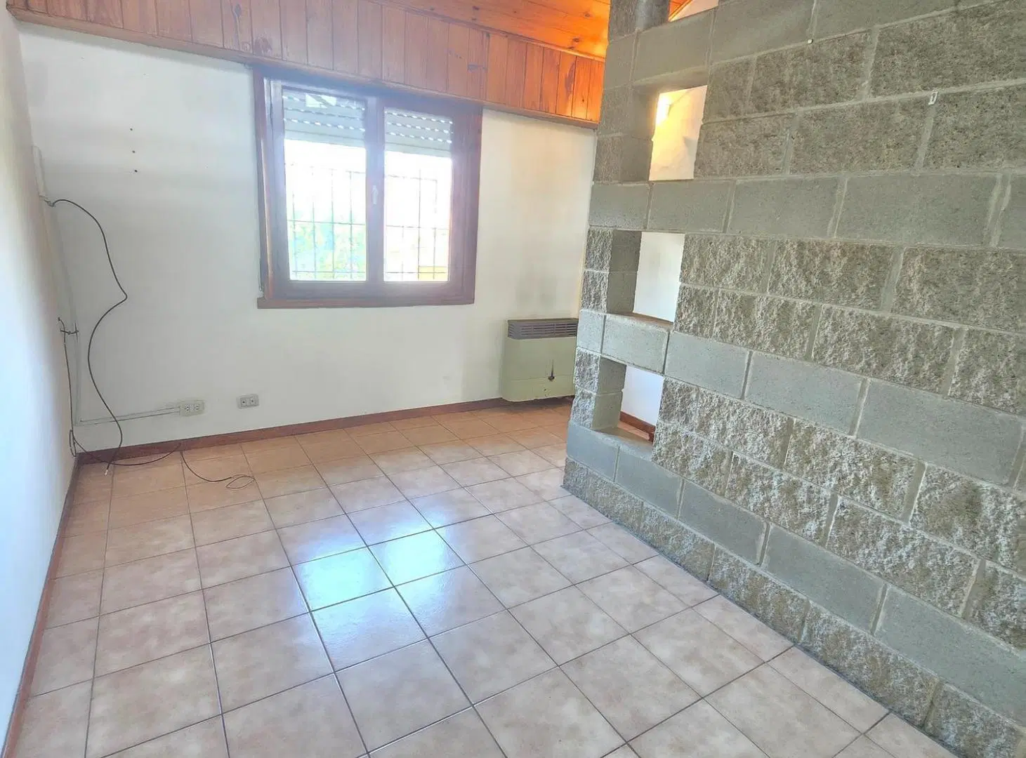 PH en Venta en La Perla 3