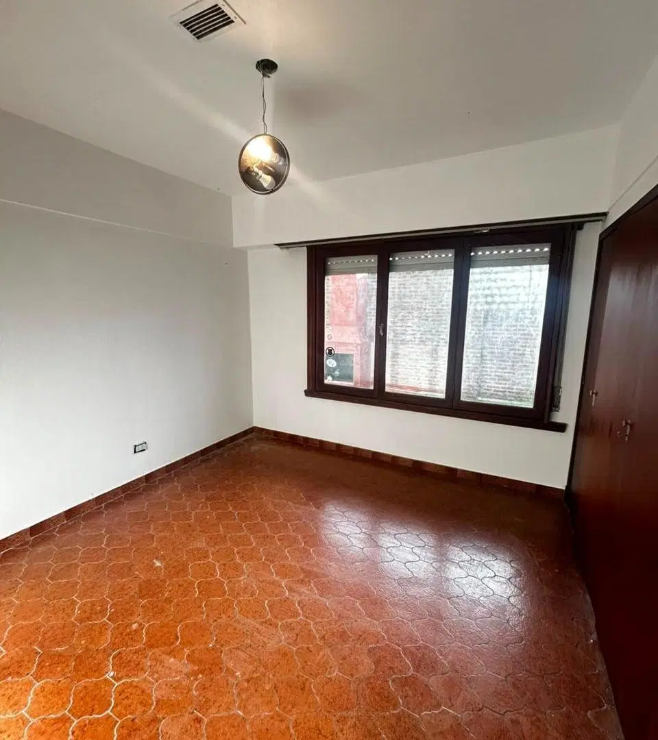 Casa en Venta en Pompeya 5