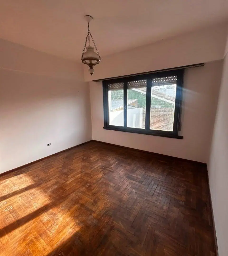 Casa en Venta en Pompeya 1