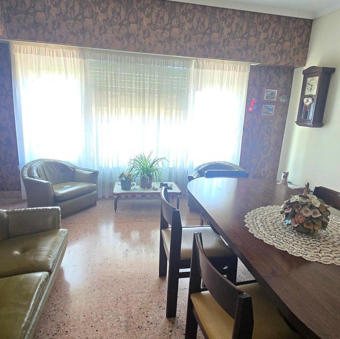 Foto de Casa en Venta en La Perla, imagen 2