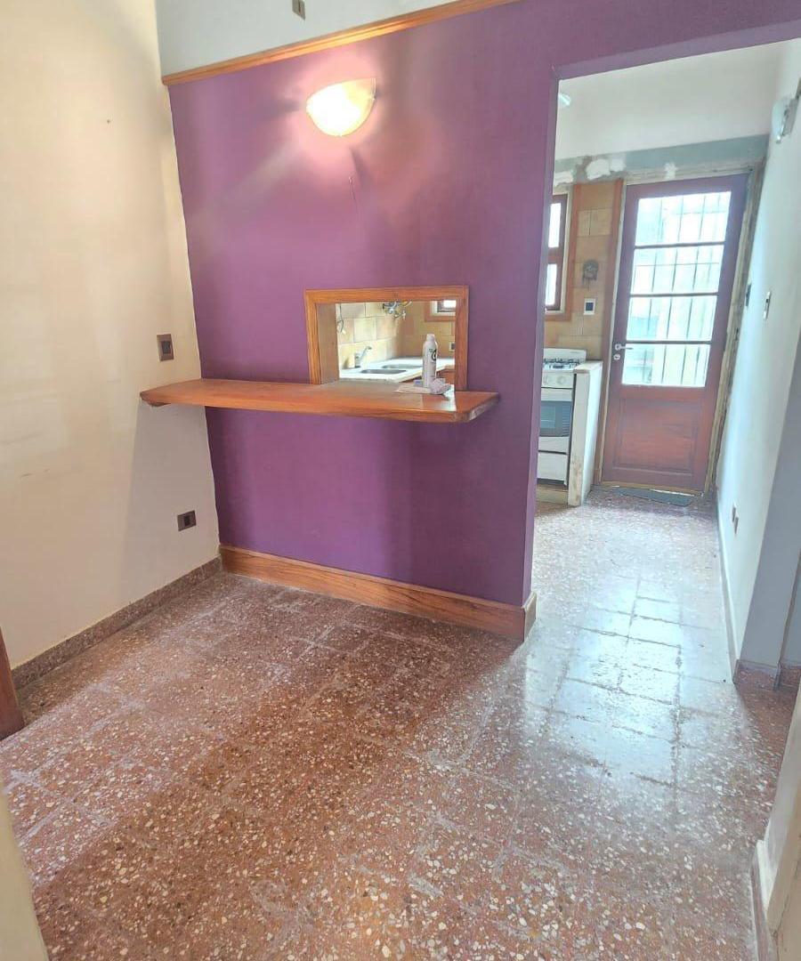 Foto de Local comercial en Venta en Pompeya, imagen 3