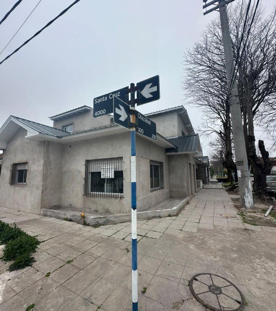 Foto de PH en Venta en Pompeya, imagen 1