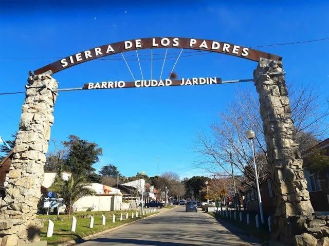 Foto de Terrenos en Venta en Sierra De Los Padres, imagen 1