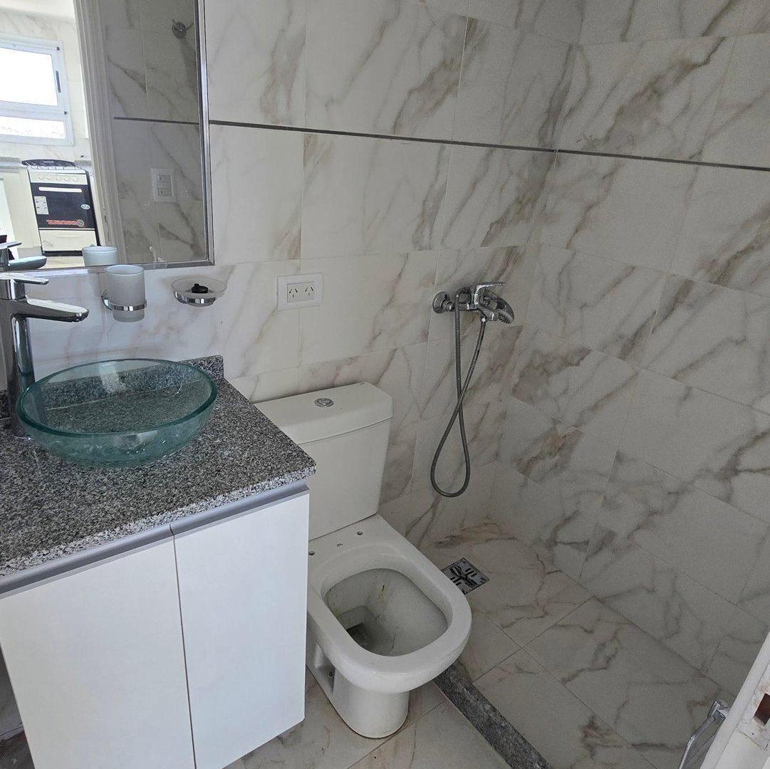 Foto de Departamento en Venta en Parque Luro, imagen 5