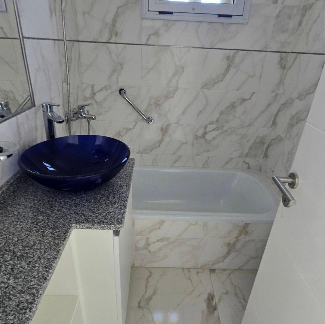 Foto de Departamento en Venta en Parque Luro, imagen 4