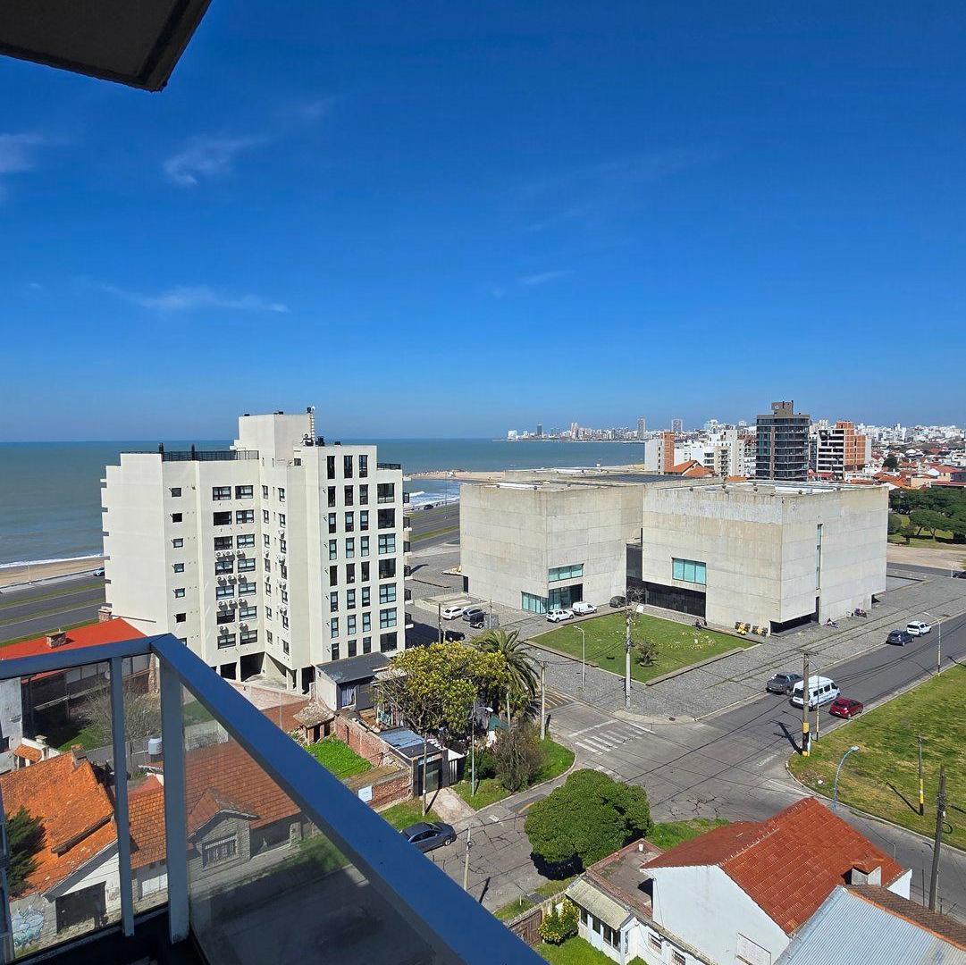 Foto de Departamento en Venta en Parque Luro, imagen 2