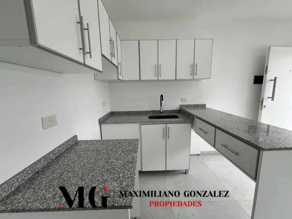Foto de PH alquiler Lanús Este, imagen 3