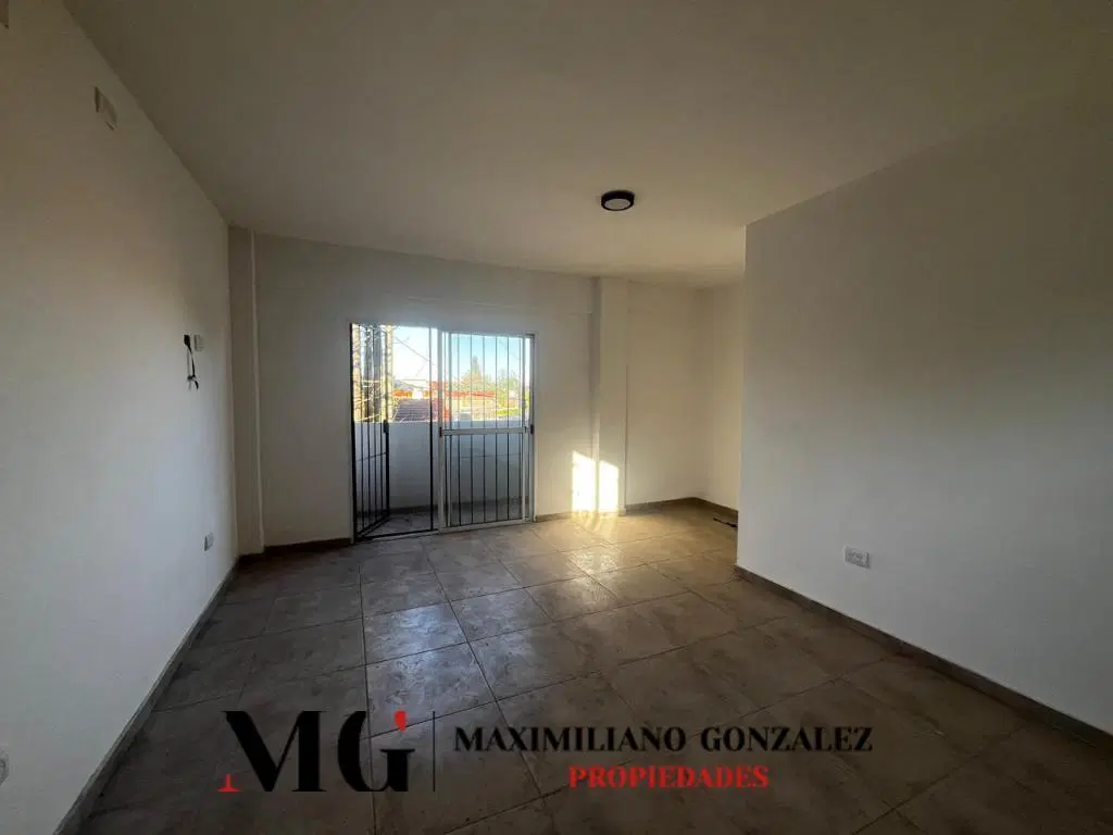 Departamento venta - Temperley 8