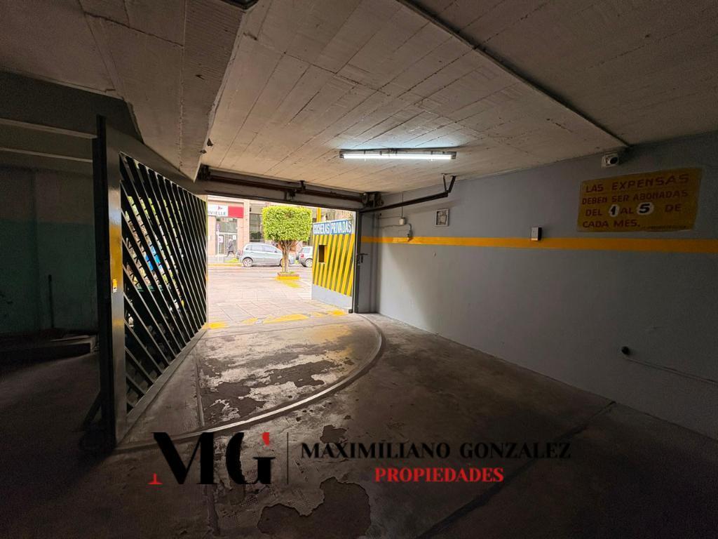 Foto de Cochera venta y alquiler - Lomas de Zamora, imagen 1