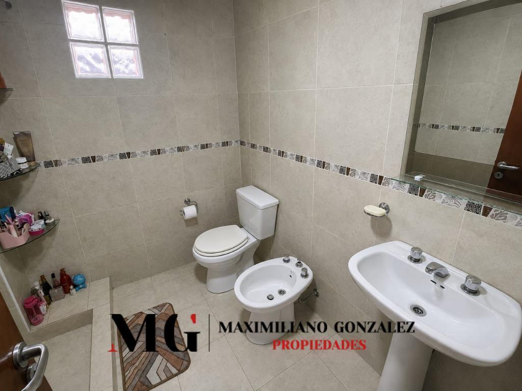 Foto de Depto venta y alquiler - Remedios de Escalada, imagen 4