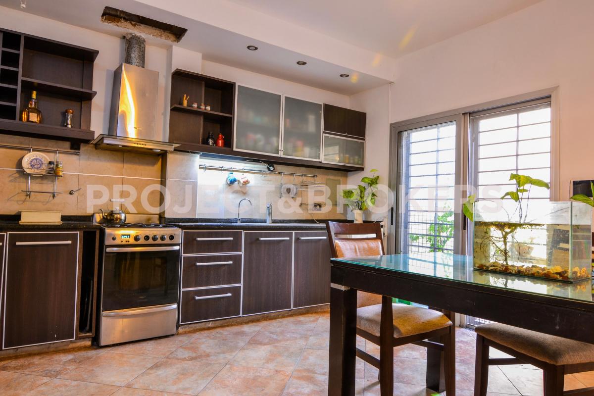 Foto de Moderna casa en venta en Ituzaingo Norte, imagen 3