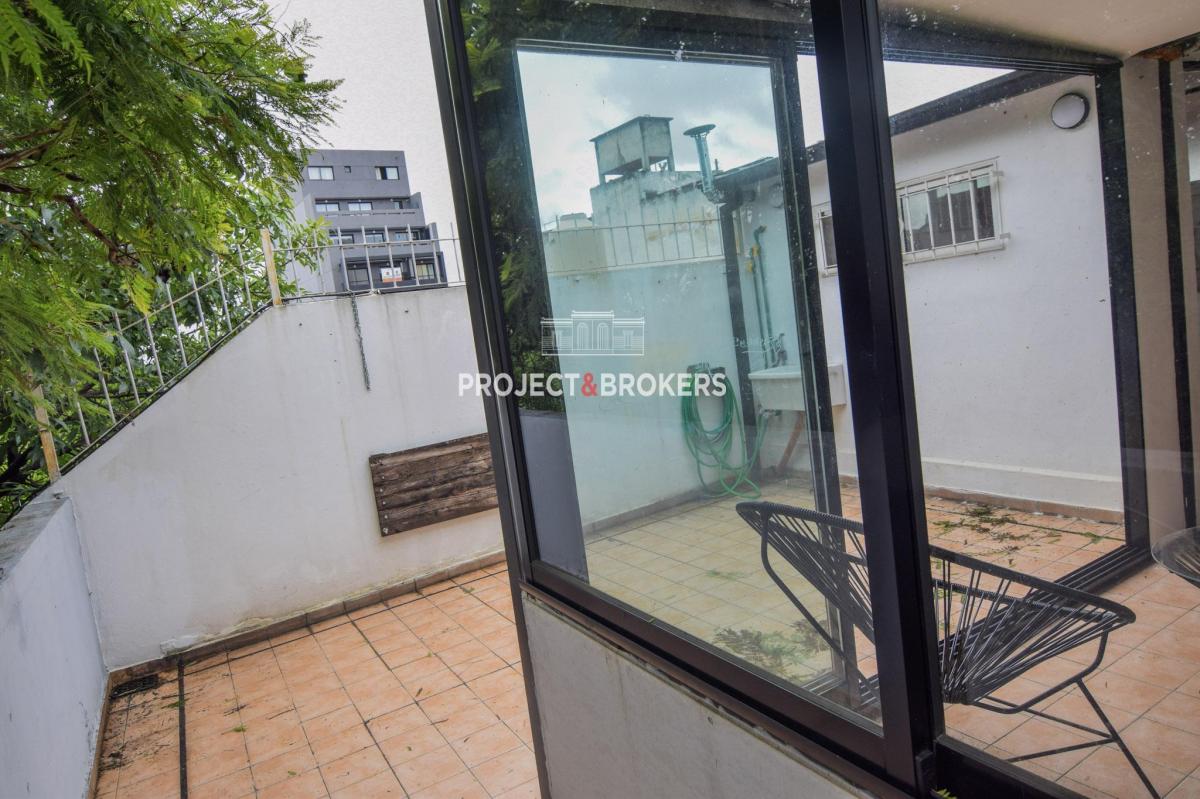 Precioso PH con Terraza Privada 2