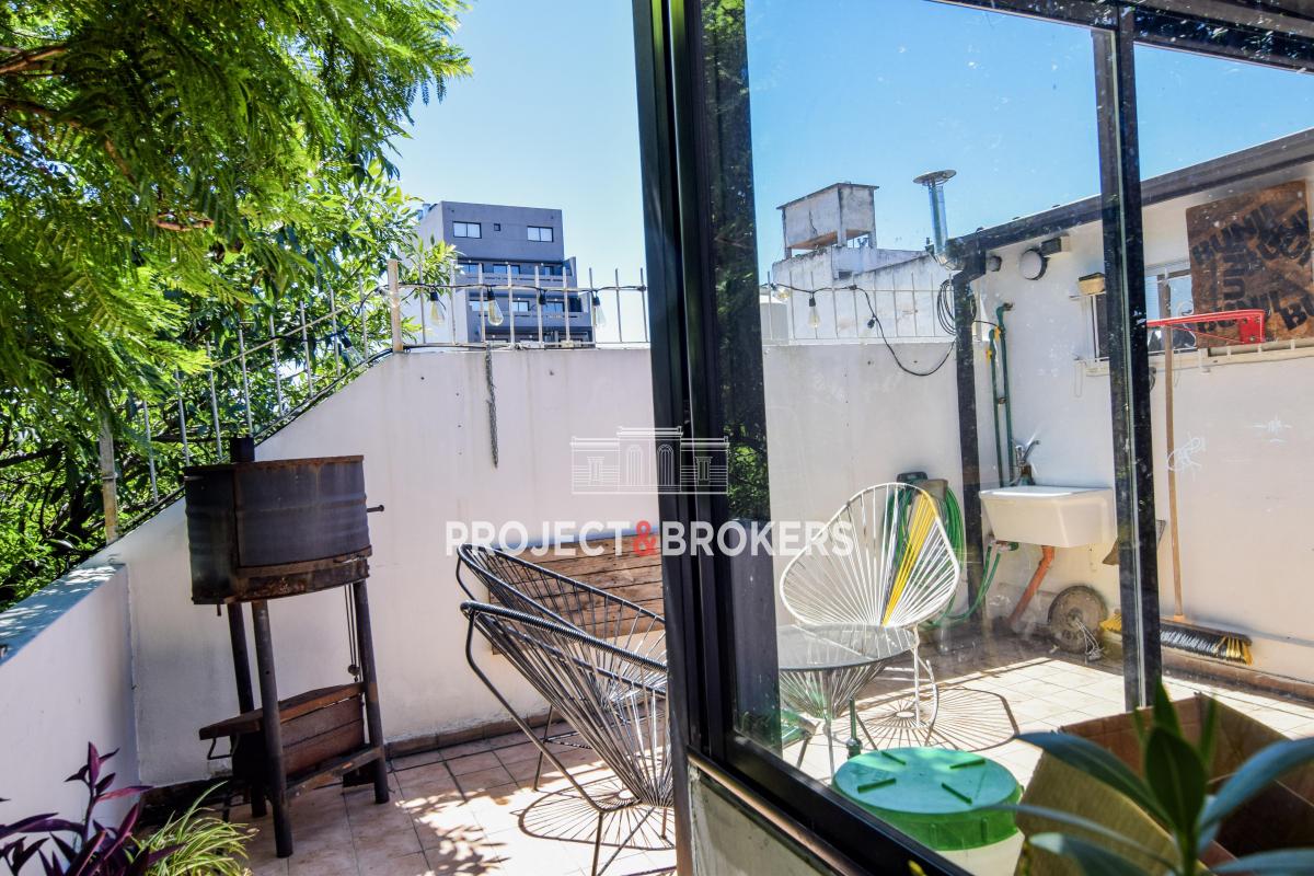 Precioso PH con Terraza Privada 3