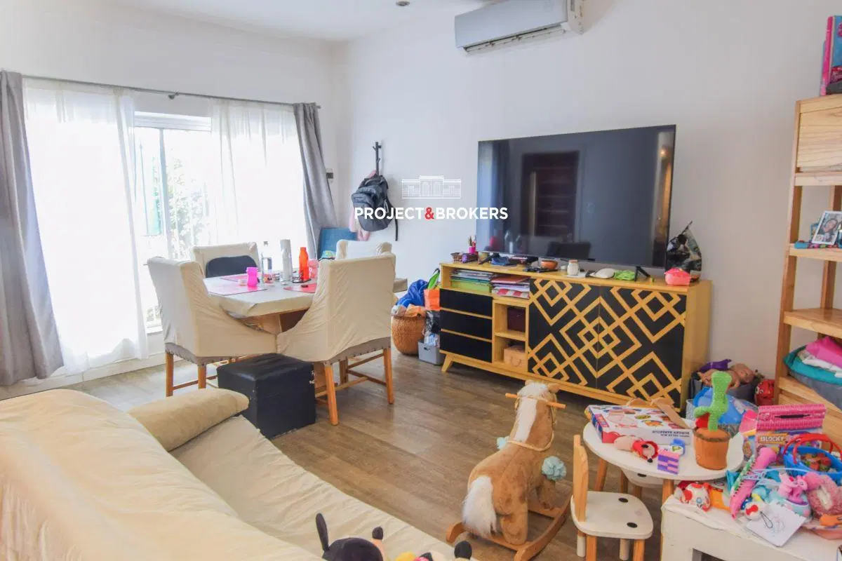 casa completamente actualizada en Castelar Norte 4
