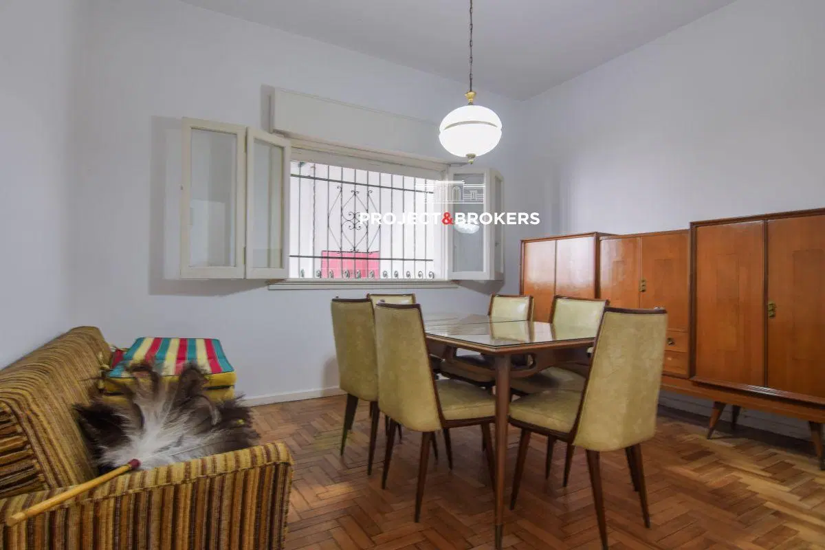 Casa en venta en Castelar 1