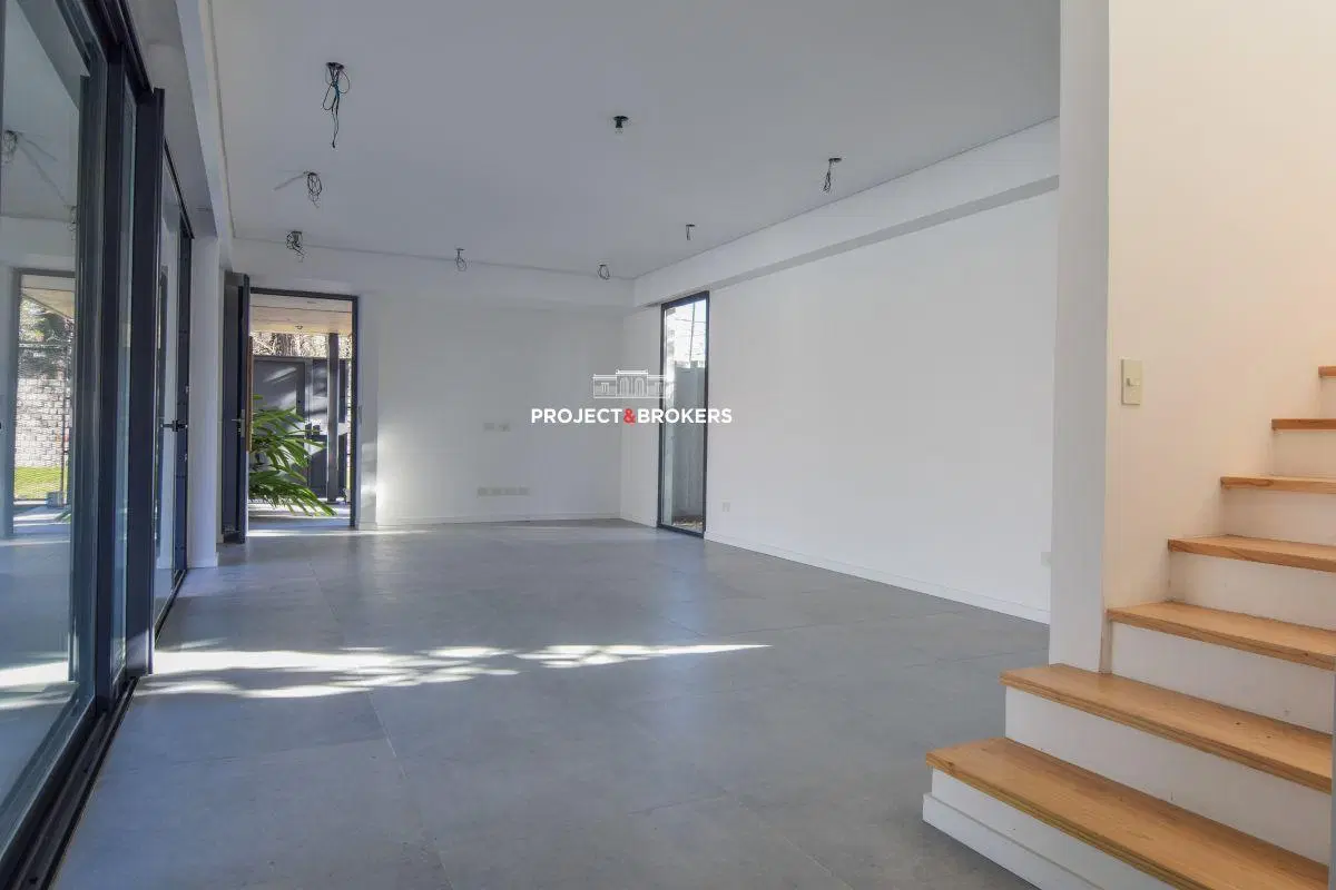 Espectacular casa en Castelar Norte 8