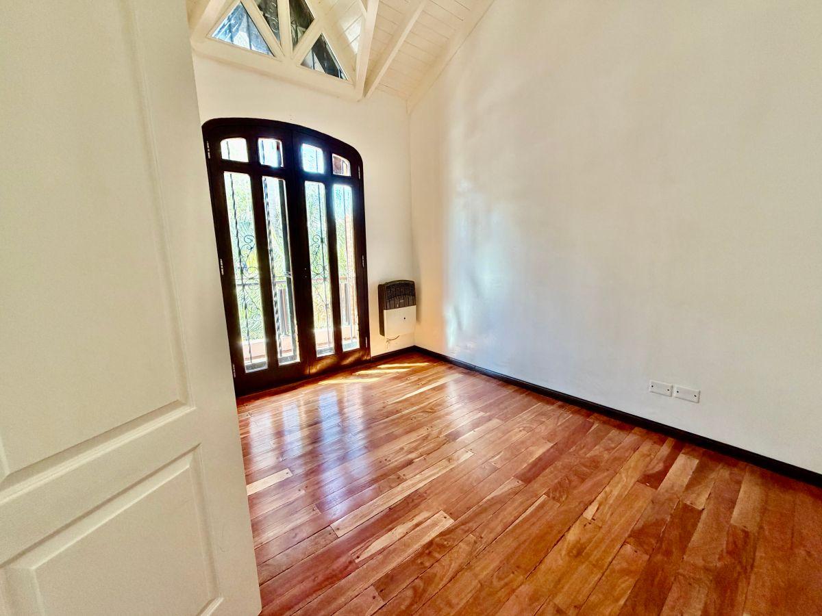 Foto de Espectacular casa en venta en Castelar Norte, imagen 5