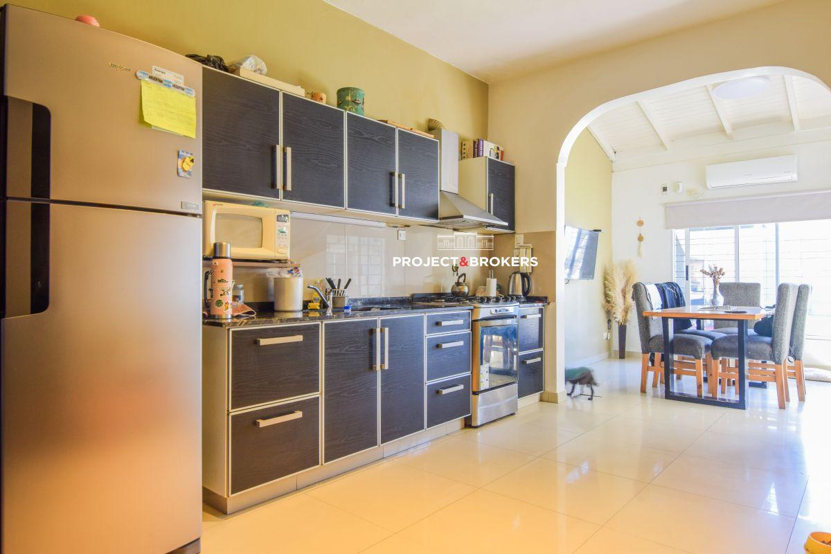 Foto de Maravillosa casa 6 amb en Castelar, imagen 2