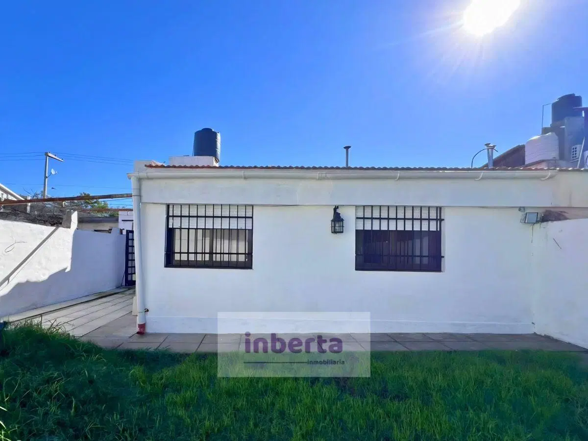 CASA 3 DORM + COCHERA + PATIO – ROSEDAL ANEXO 4