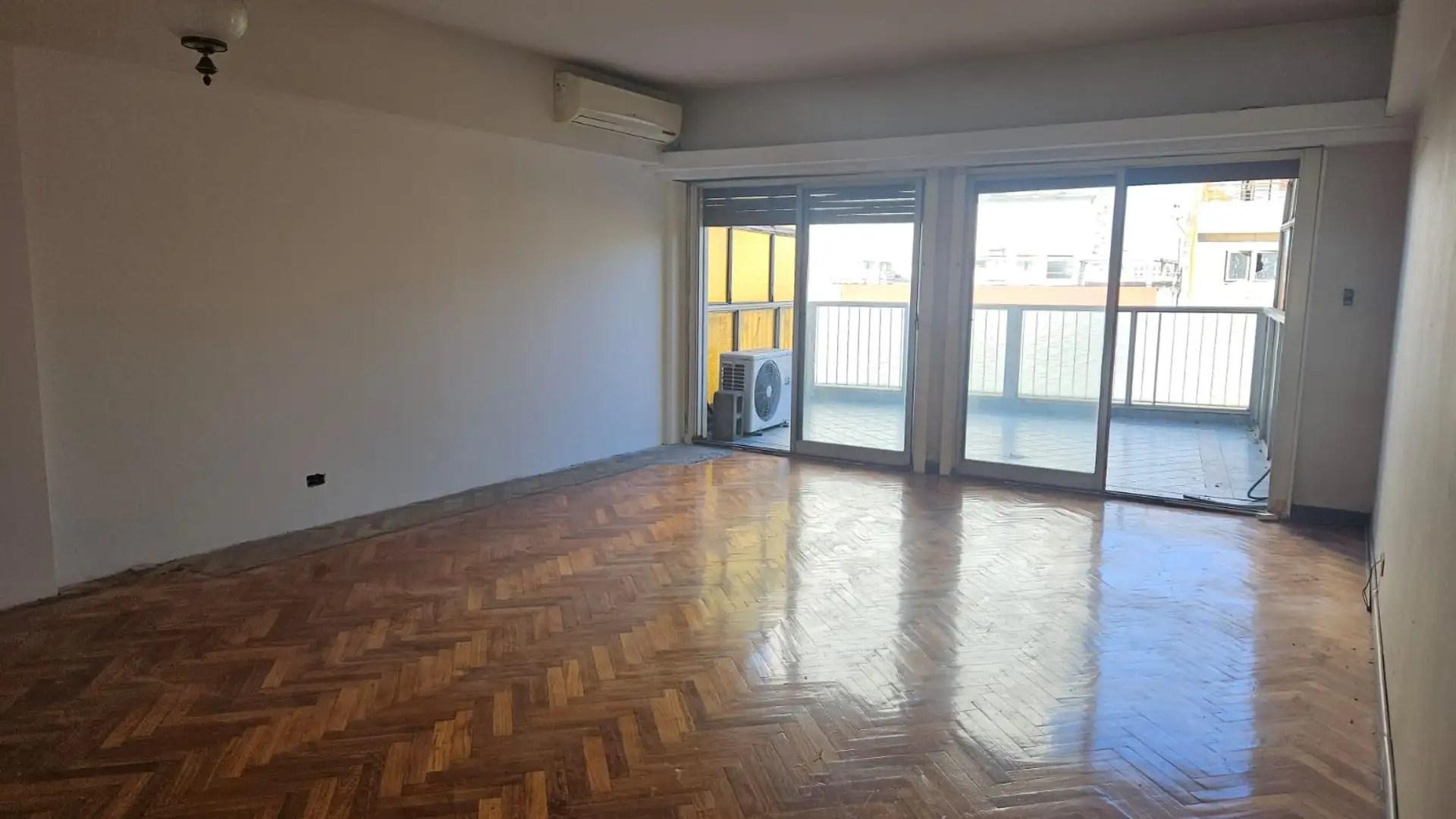 Foto de Departamento Semipiso en Venta en Caballito, Capital Federal, Buenos, imagen 2