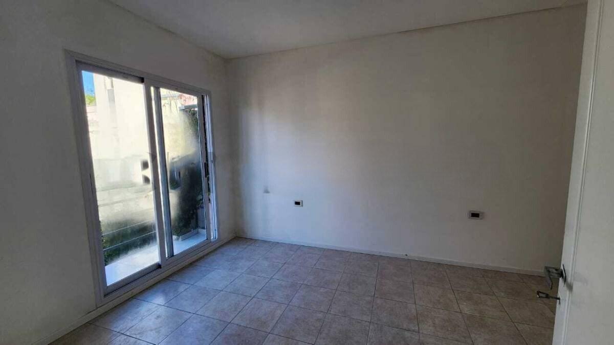 Departamento PH  en Venta en Ituzaingó, G.B.A. Zona Oeste, Argentina