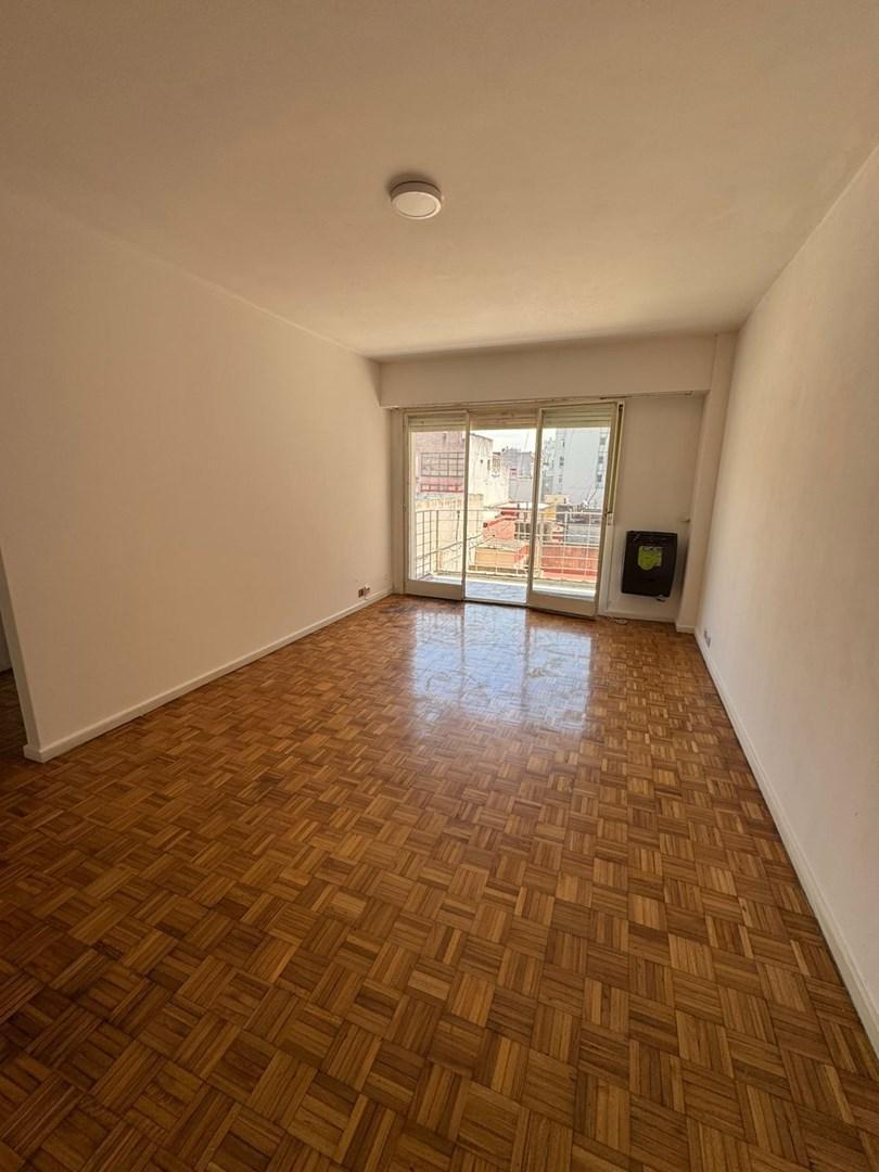 Departamento en venta 3 ambientes dependencia en Balvanera, Capital Federal, Buenos Aires